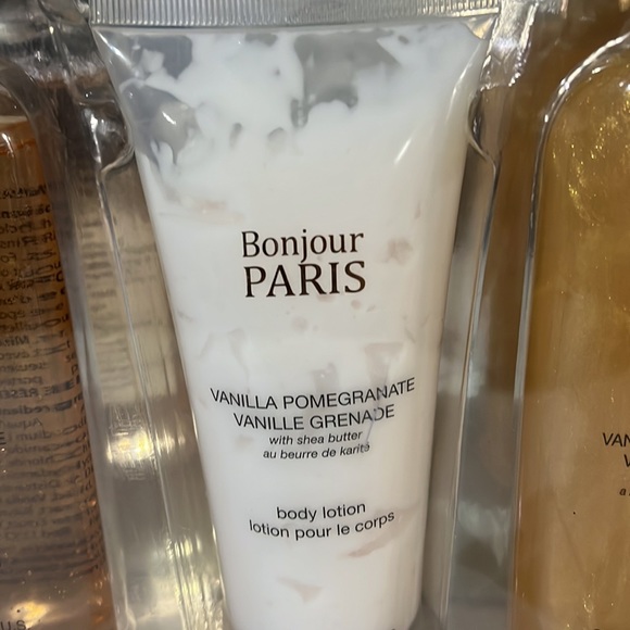 Bath and Bodyworks banjour Paris - Picture 6 of 11